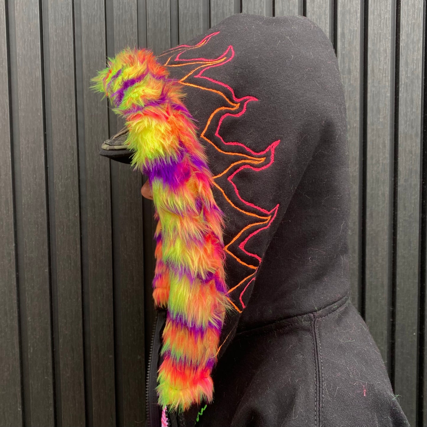 EMBROIDERY EXTRA Flame Hood Embroidery